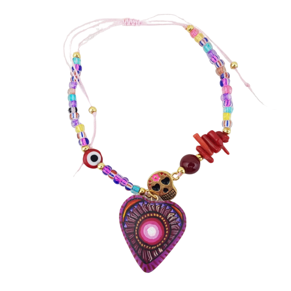 Pulsera con corazón o trompo de madera copal tallado y decorado a mano