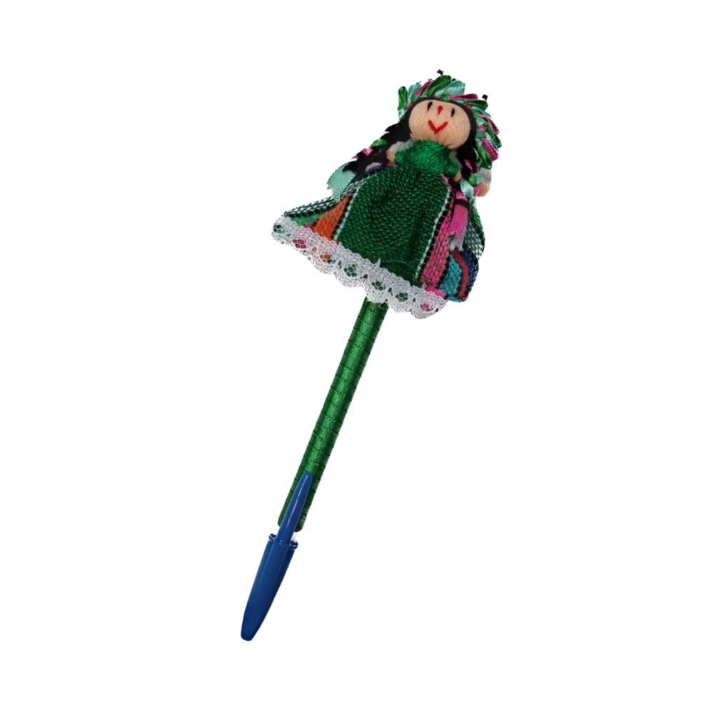 Pluma con muñequita de trapo otomí Lele