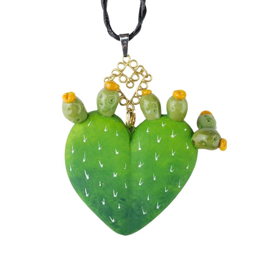 Juego de bisutería de barro policromado, vidrio estirado y filigrana, con forma de nopal