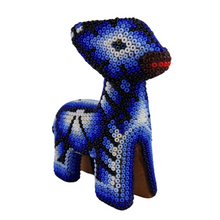 Cargar imagen en el visor de la galería, Cervatillo mini decorado con motivos Wixárika
