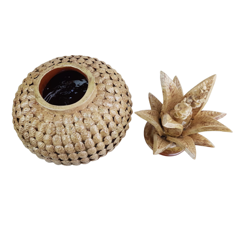 Piña vidriada visnaga, decorada con la técnica de barro vidriado