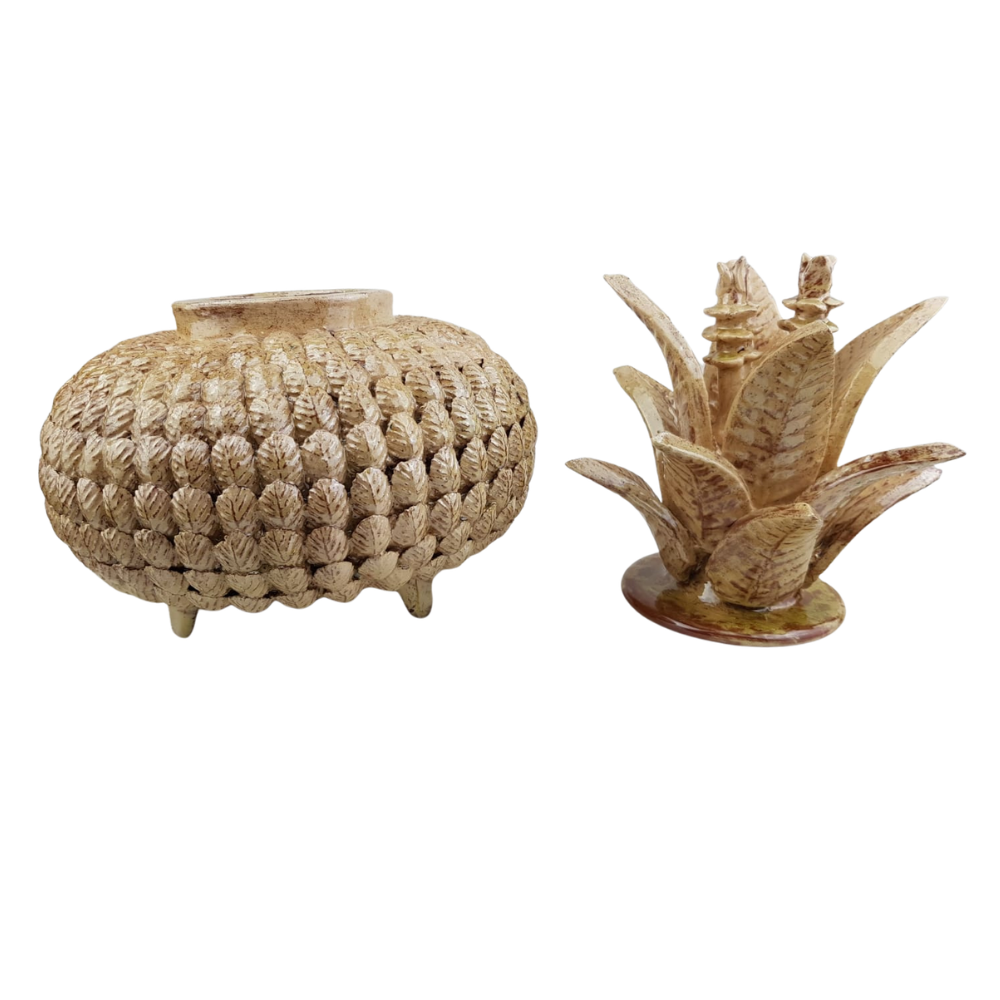 Piña vidriada visnaga, decorada con la técnica de barro vidriado