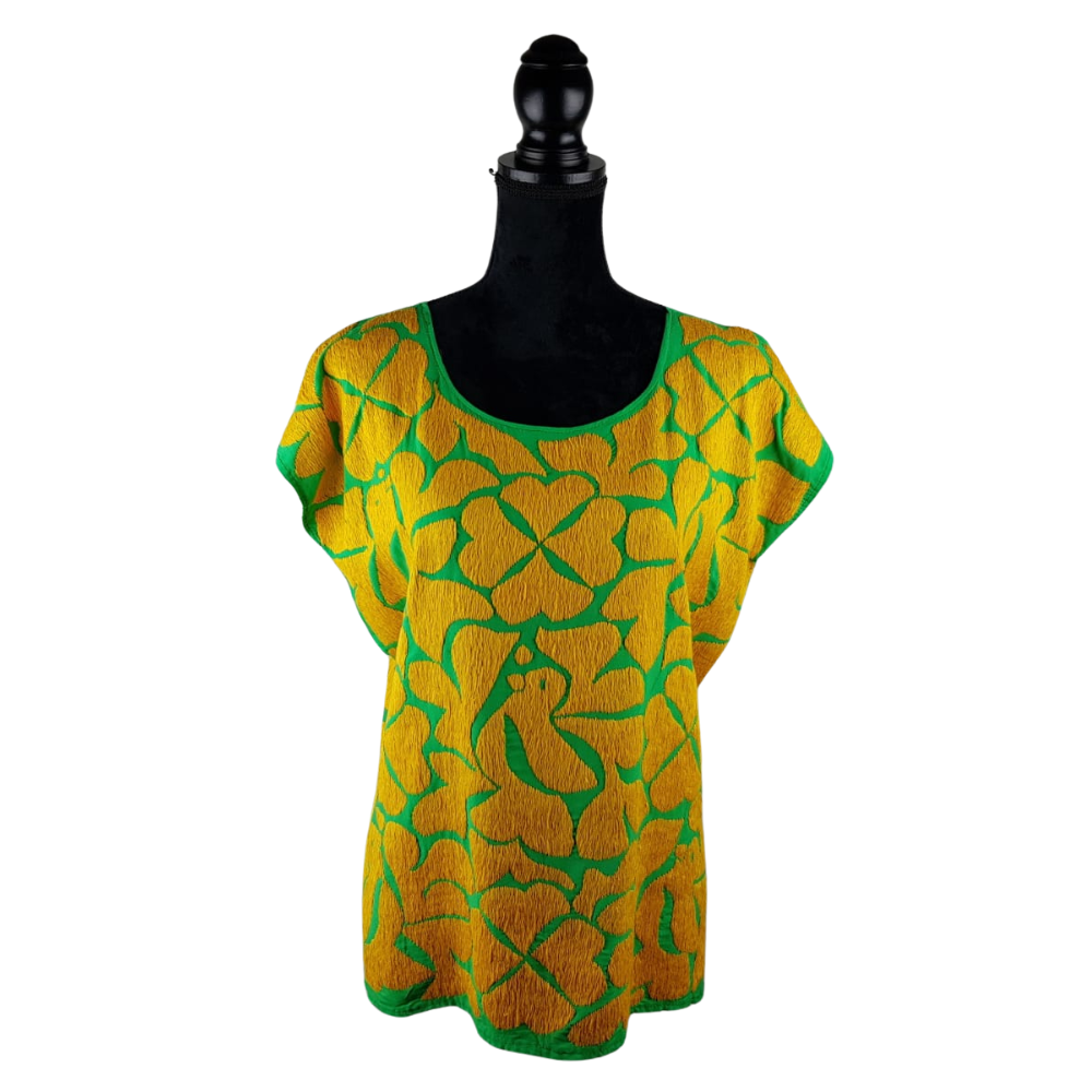 Blusa mediana de gala mazateca, bordado relleno de Jalapa de Díaz