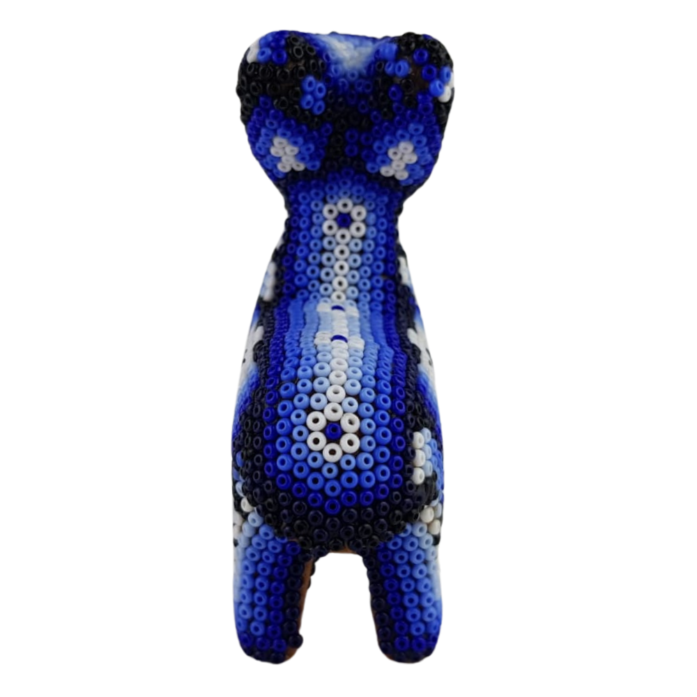 Cervatillo mini decorado con motivos Wixárika