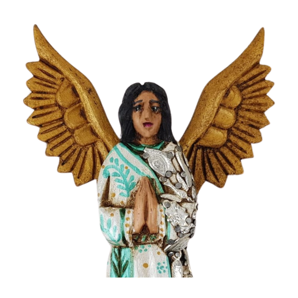 Angelito mini de madera decorado con milagritos