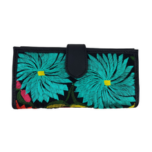 Cargar imagen en el visor de la galería, Cartera de piel con textil, para dama, hecha en Oaxaca
