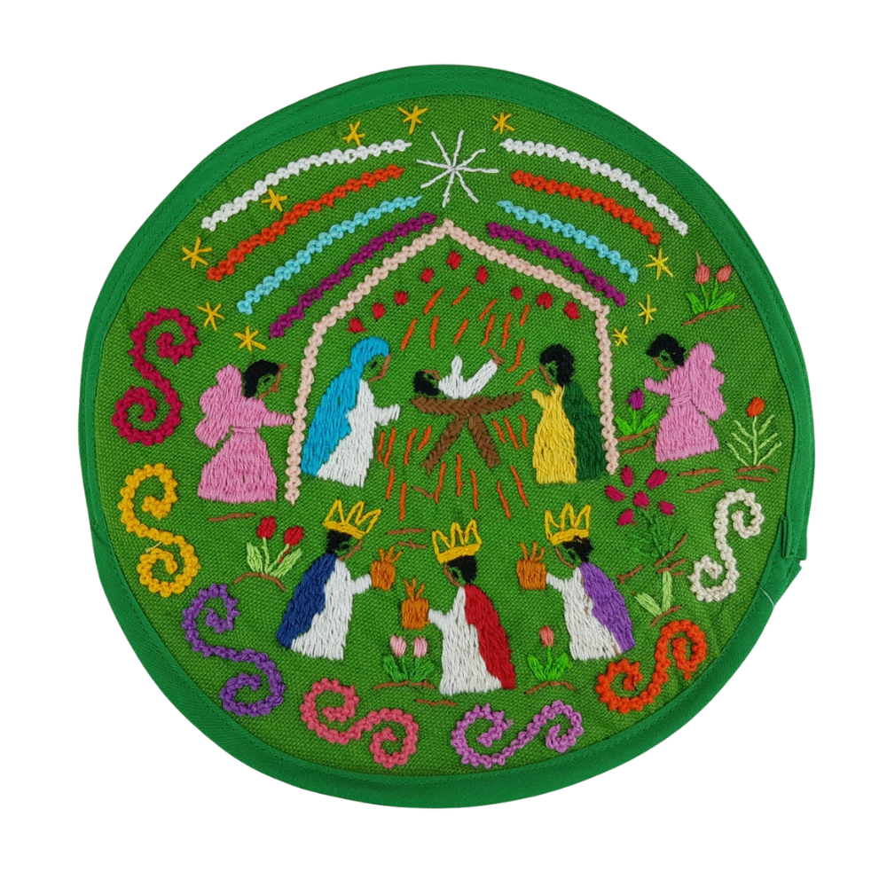 Tortillero con bordados Santa Cruz que representan las costumbres y tradiciones purépechas