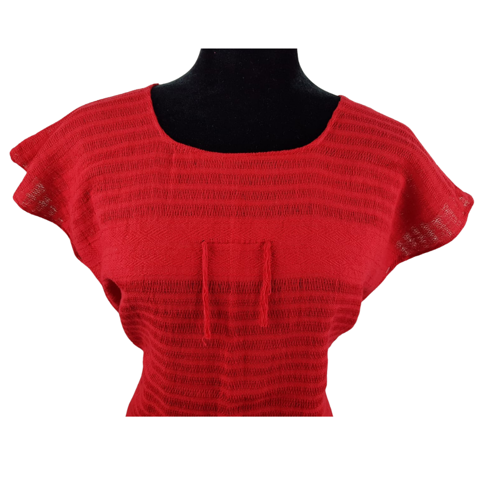 Blusa fresca de algodón hecha en telar de pedal, en Oaxaca