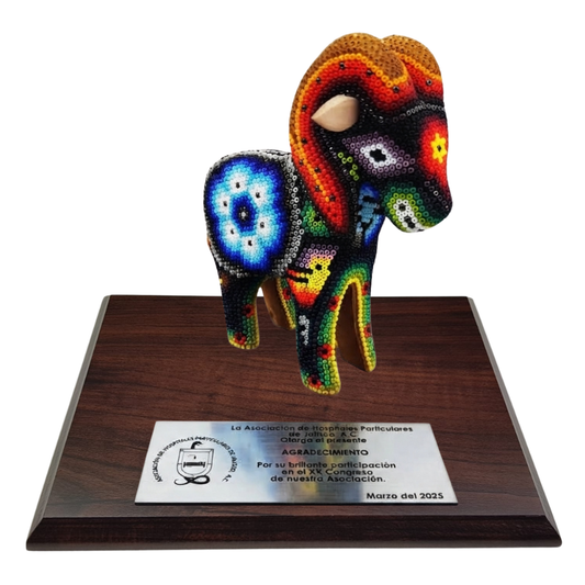 Trofeo Borrego Cimarrón en Arte Wixárika | Pieza de Lujo