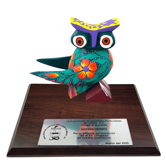 Trofeo Búho Alebrije Talla en Madera Oaxaca | Arte Mexicano