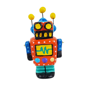 Robot mini con partes móviles elaborado en barro policromado frío