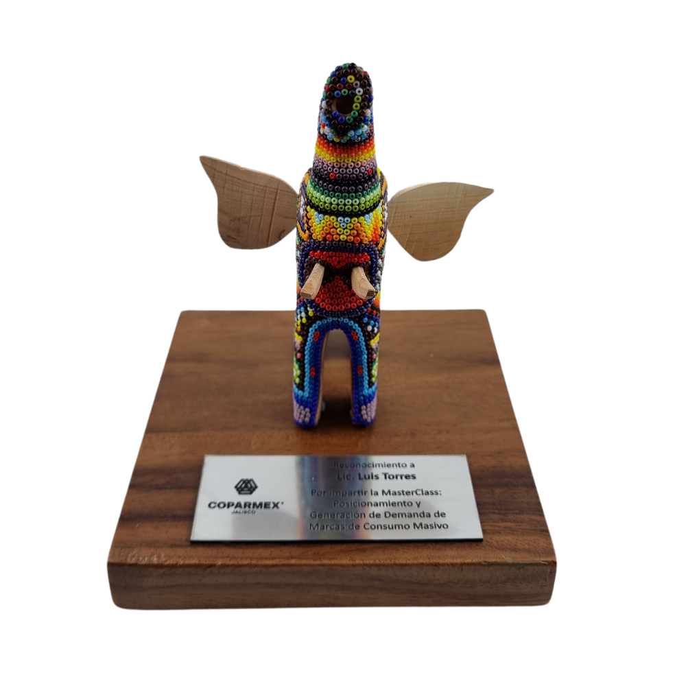 Galardón Elefante en Arte Wixárika | Pieza de Lujo