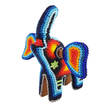 Cargar imagen en el visor de la galería, Elefante mini decorado con motivos wixárica
