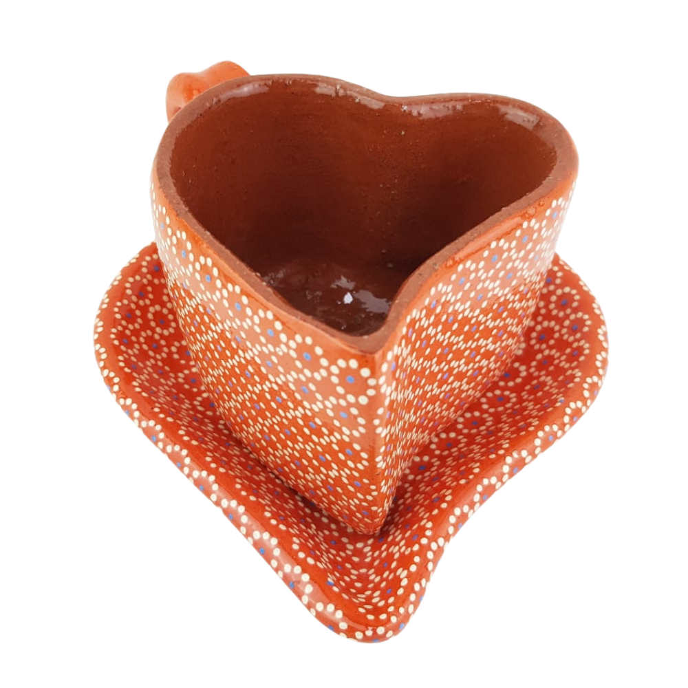 Taza corazón con plato de barro capulineado
