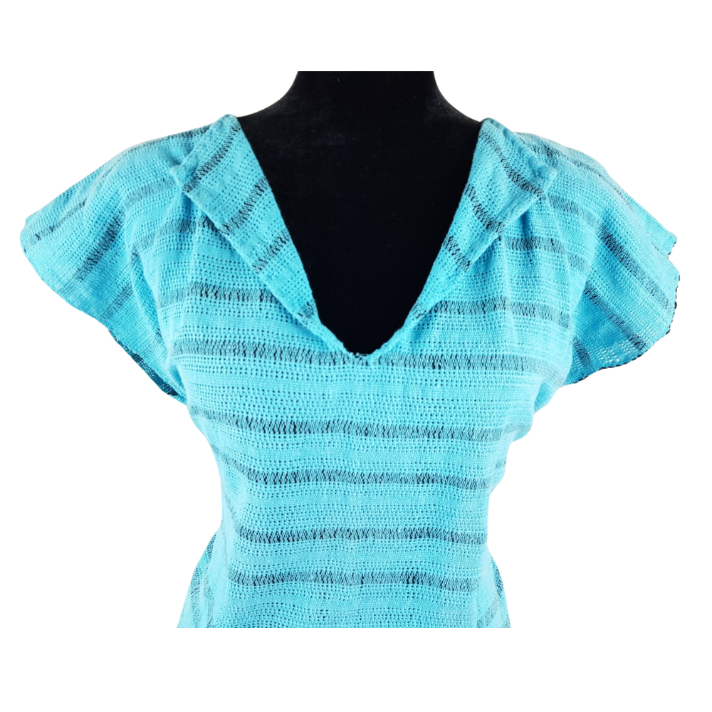 Vestido elaborado en telar de cintura, en Puebla