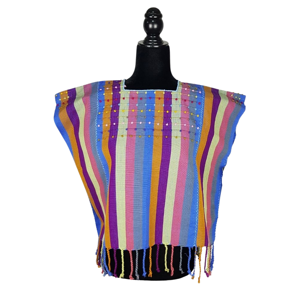 Blusa chiapaneca mediana decorada con nuditos al pecho