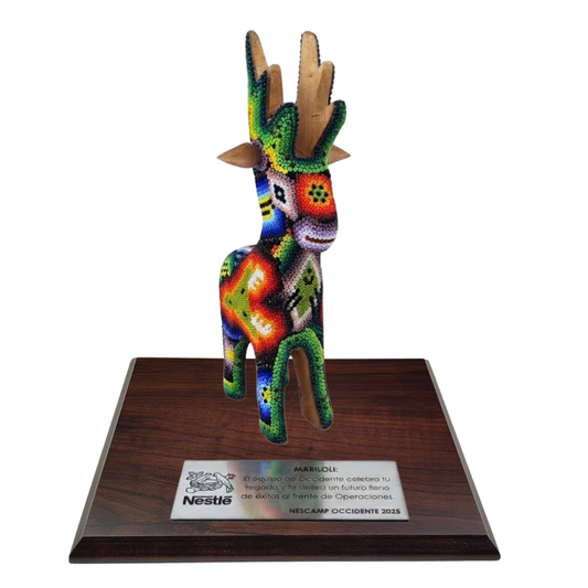 Premio Venado en Arte Wixárika Chaquira Jal. | Pieza de Lujo