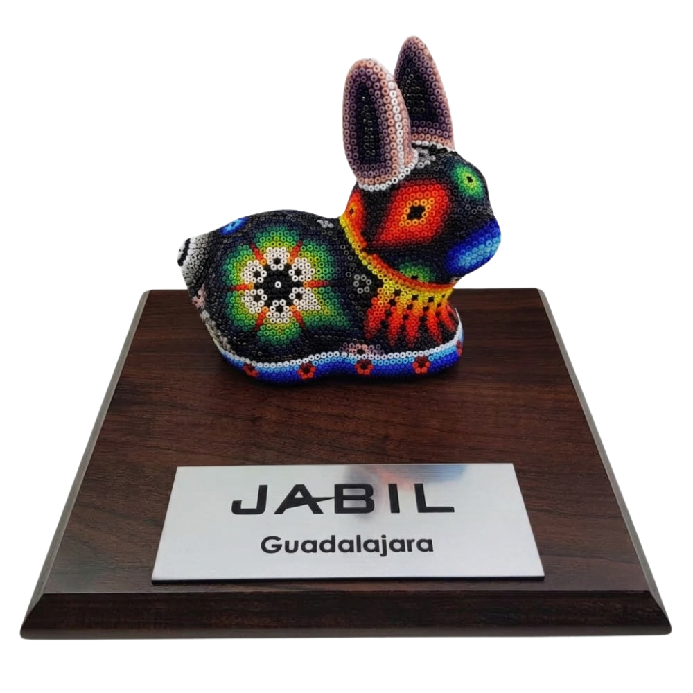 Premio Conejo Echado en Arte Wixárika | Pieza de Lujo