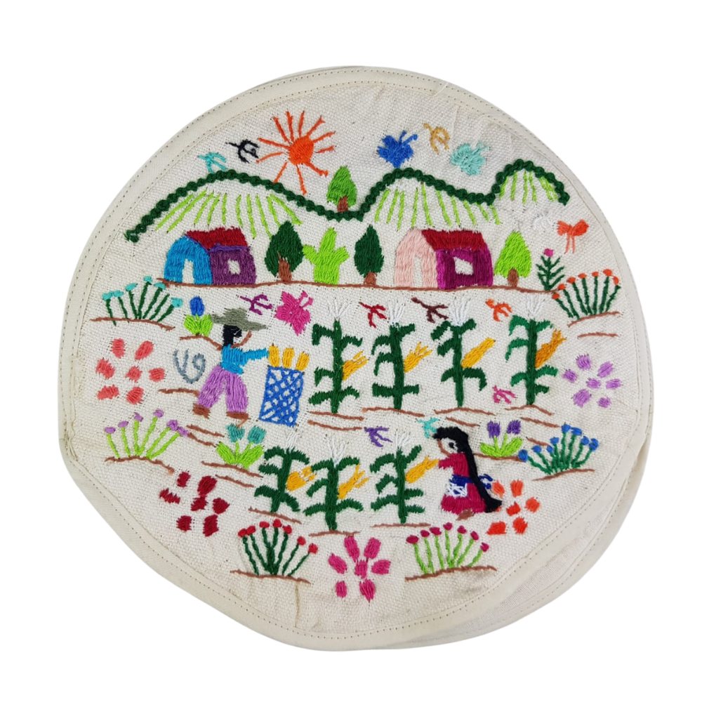 Tortillero con bordados Santa Cruz que representan las costumbres y tradiciones purépechas