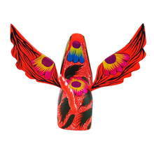 Cargar imagen en el visor de la galería, Alebrije oaxaqueño mediano, con forma de perro con alas, de madera de copal
