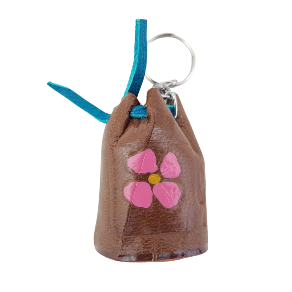 Llavero Guadalajara de piel mini en forma de bolsa, monedero, huarache, morral y sombrero