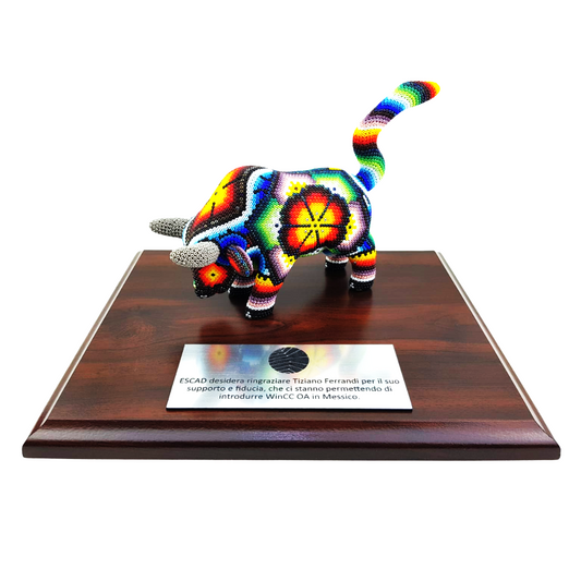 Premio Toro en Arte Wixárika Chaquira | Pieza de Lujo