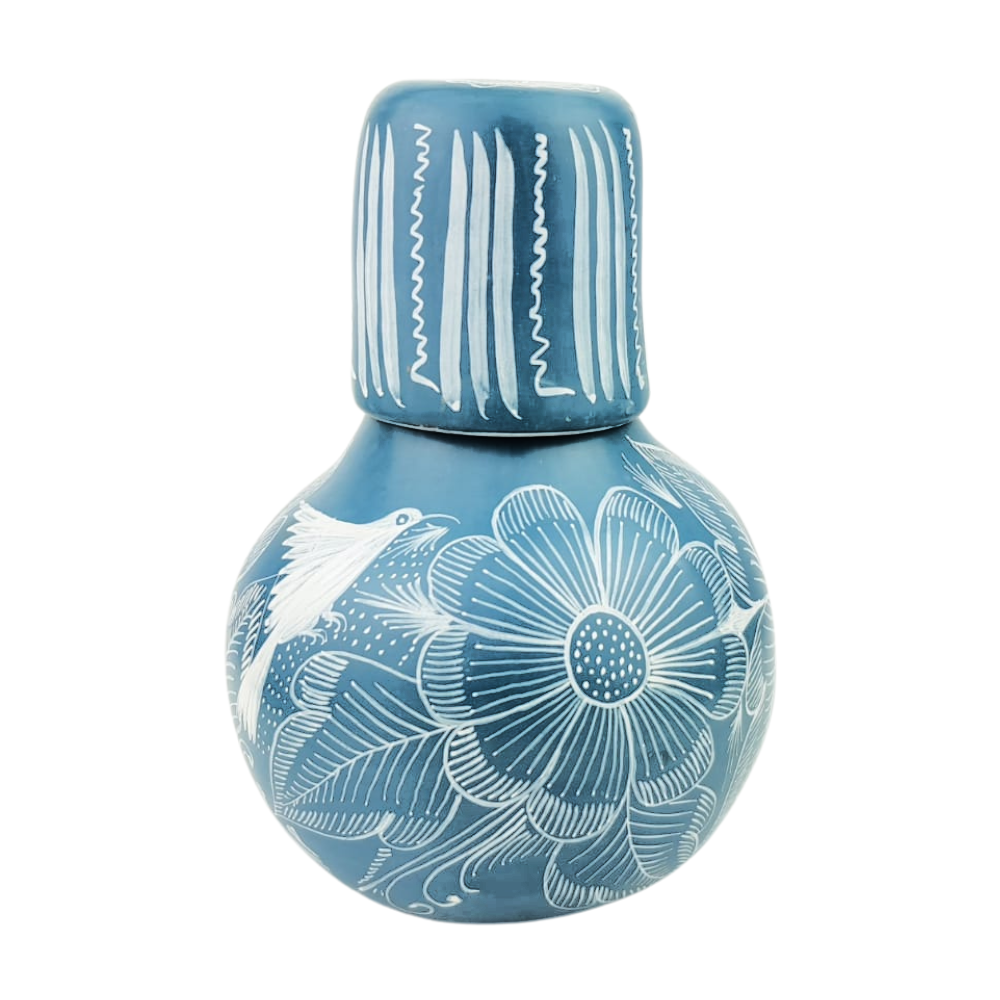 Jarra mini con tapa para agua de barro bruñido decorado con flores y pájaros