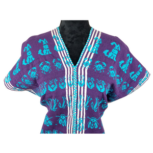 Blusa tipo huipil elaborado en San Juan Cotzocón, Oaxaca