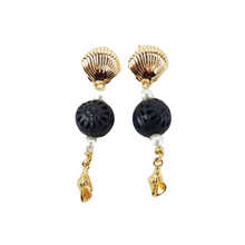 Cargar imagen en el visor de la galería, Aretes de barro negro, Jasiel
