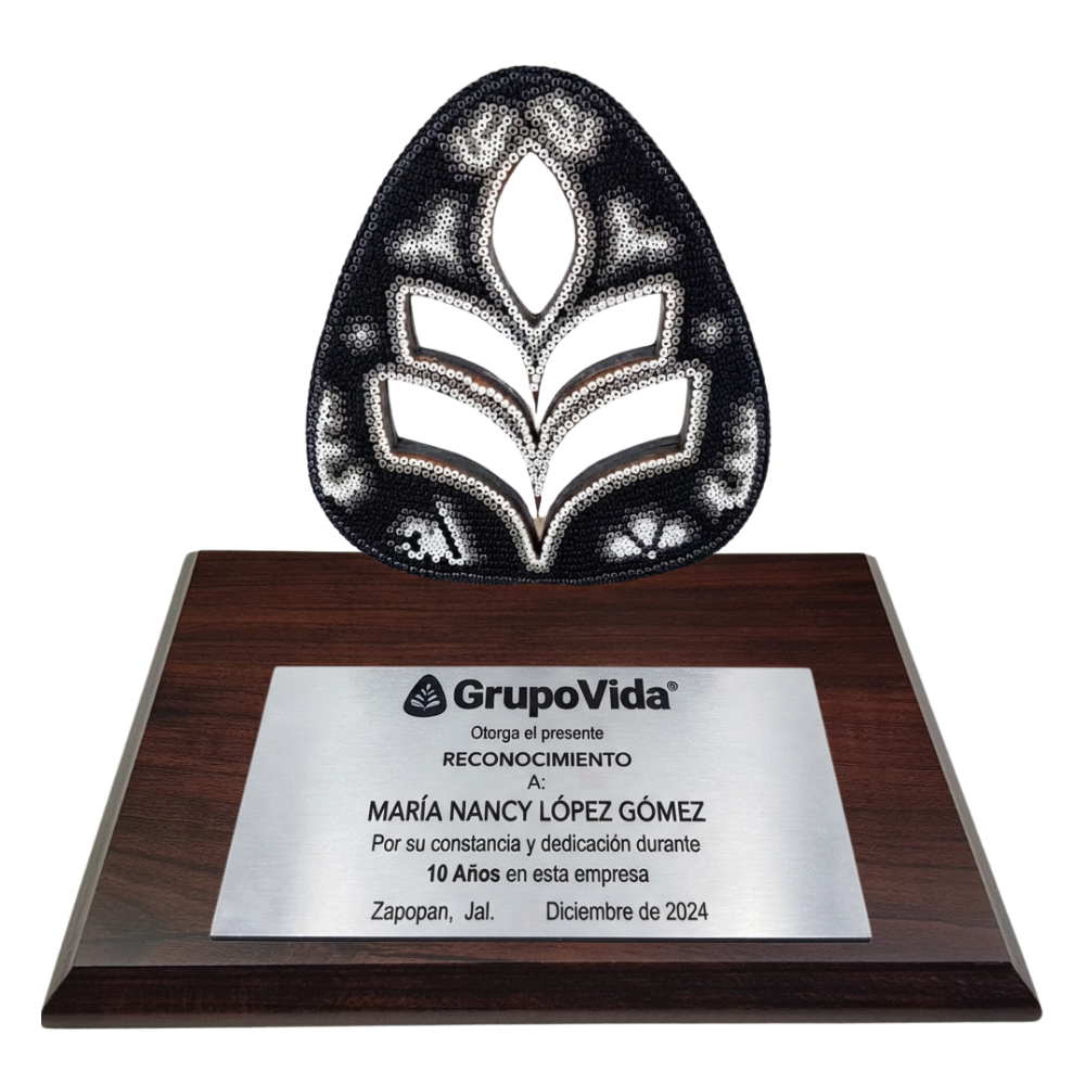 Premio Hoja en Arte Wixárika Chaquira | Pieza de Lujo