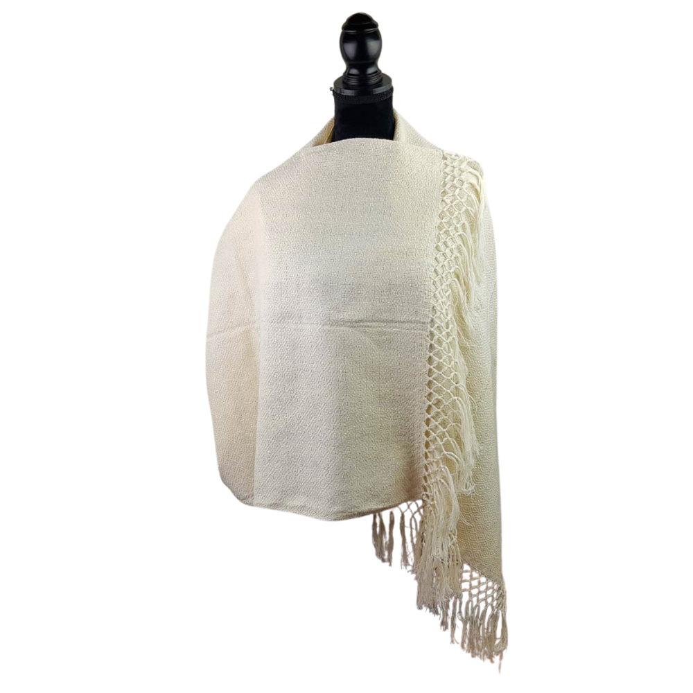 Rebozo mexicano de rombos elaborado con hilo de algodón