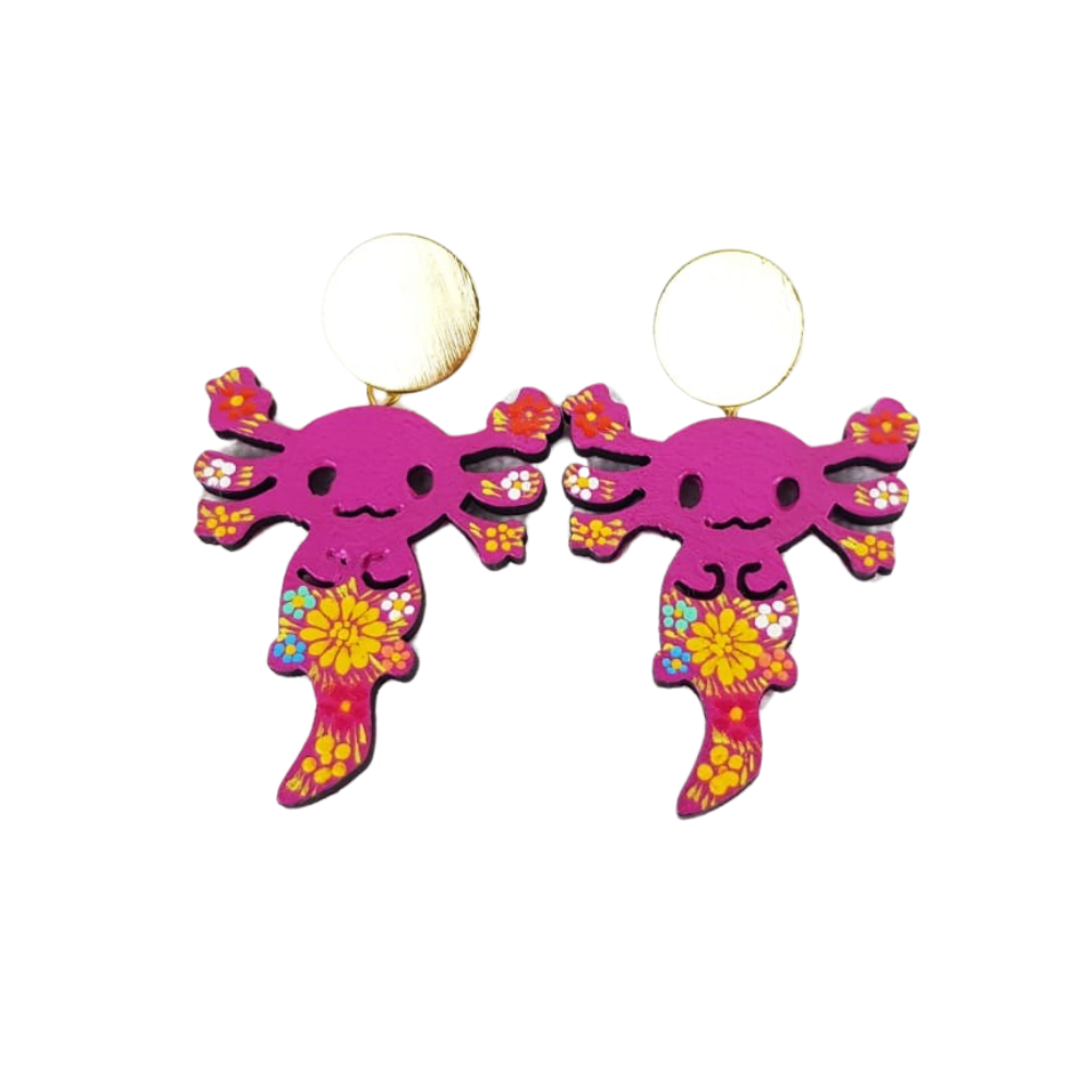 Aretes de madera con forma de ajolote, Jasiel