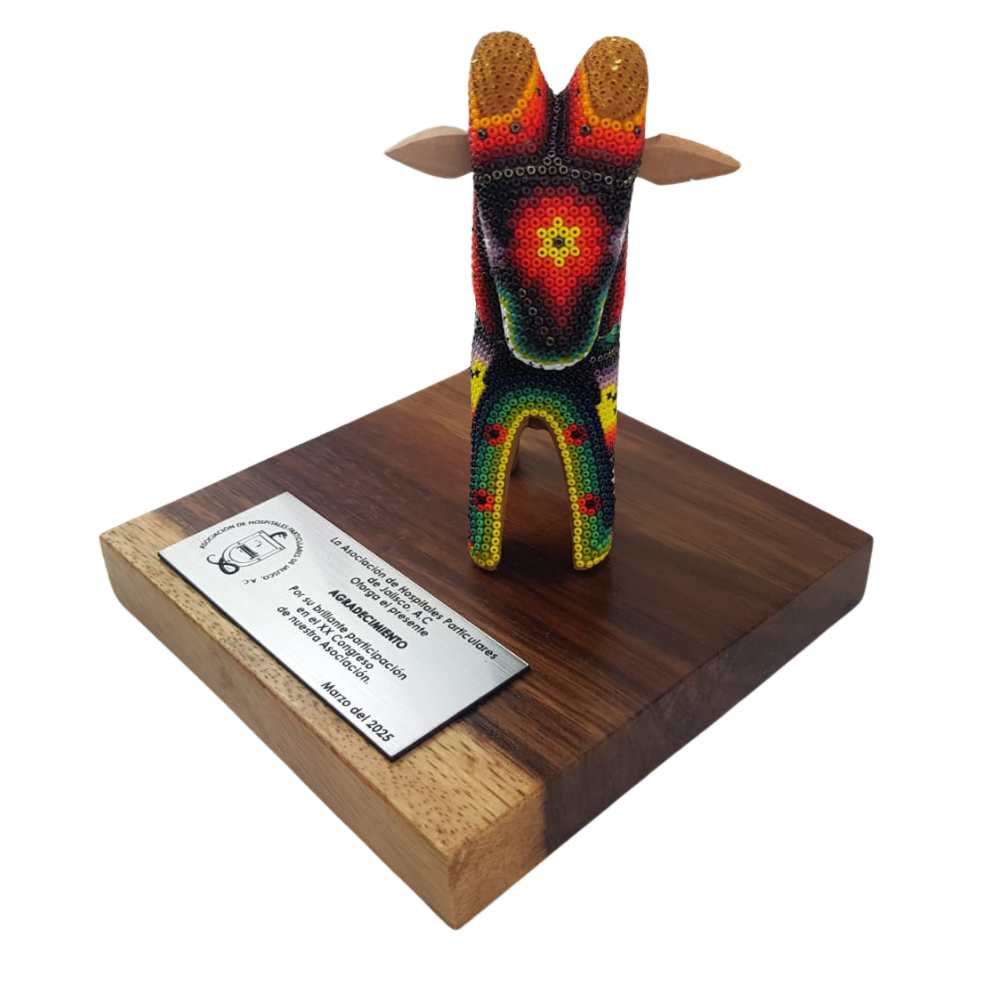 Trofeo Borrego Cimarrón en Arte Wixárika | Pieza de Lujo