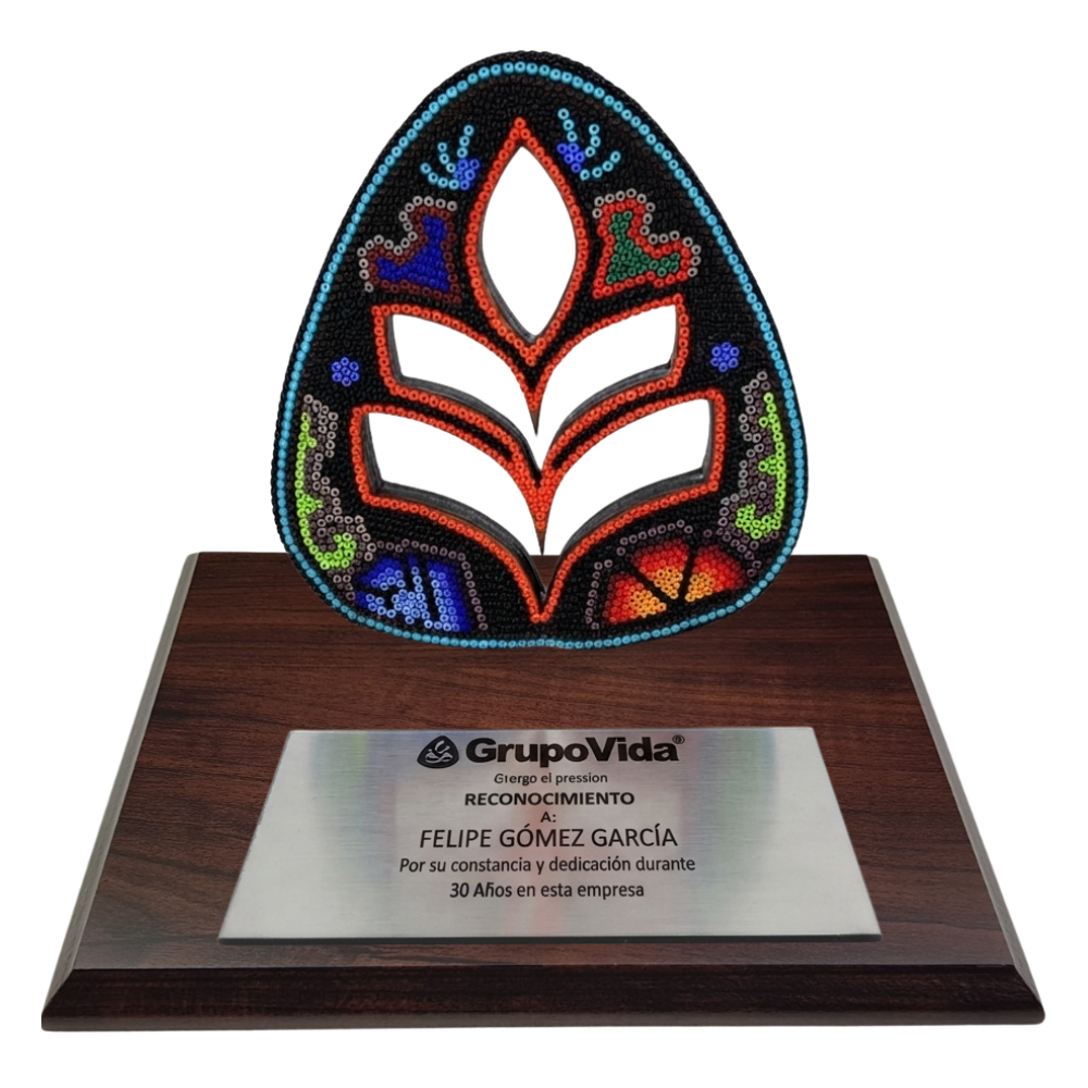 Premio Hoja en Arte Wixárika Chaquira | Pieza de Lujo