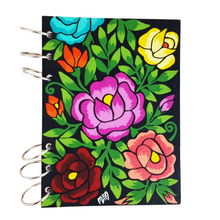 Cargar imagen en el visor de la galería, Libreta chica de papel maché, elaborada y pintada a mano
