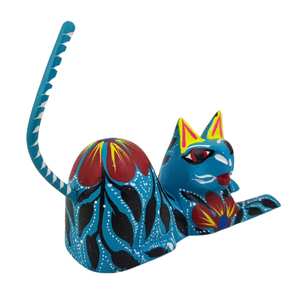 Alebrije Gato Echado Mediano Talla Copal Oax. | Tradición Oaxaqueña