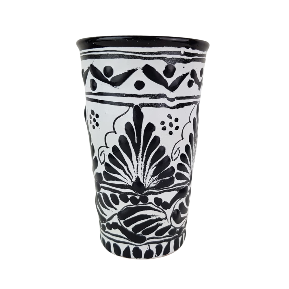 Vaso de talavera poblana con tapa