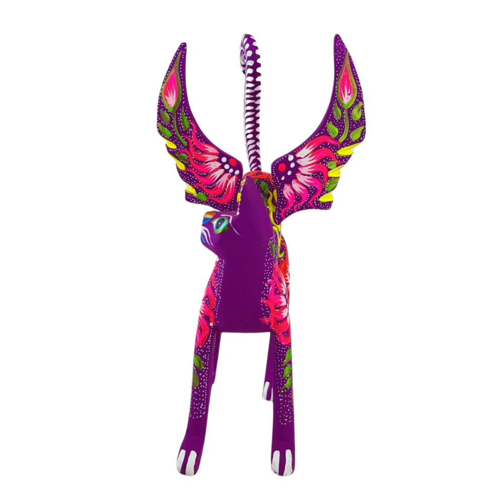 Alebrije oaxaqueño grande, gato con alas de madera copal