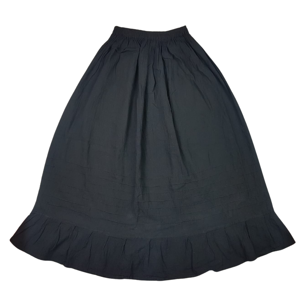 Falda Bertha, de manta teñida o natural, hecha en Oaxaca