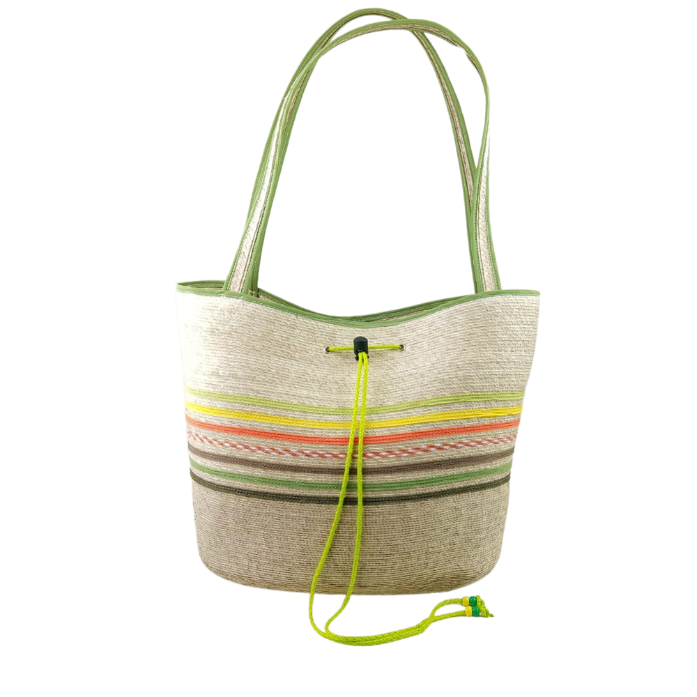 Bolsa recta de palma hecha en Jarácuaro, Michoacán