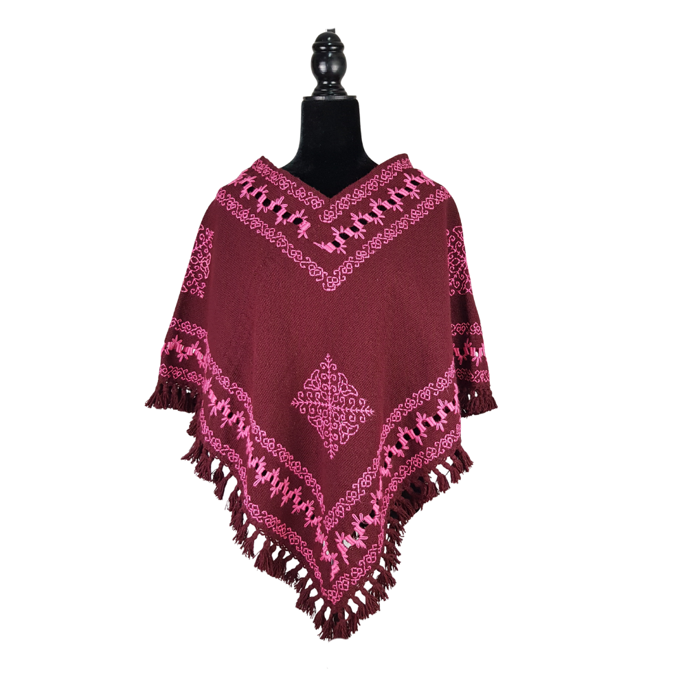 Quexquémetl, capita mediana de acrilán con bordado en punto de cruz o puntada antigua