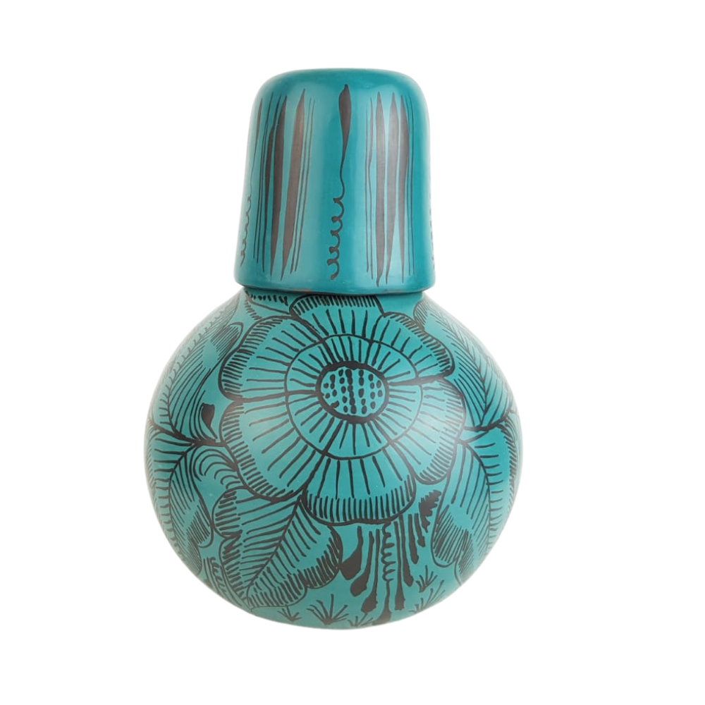 Jarra mini con tapa para agua de barro bruñido decorado con flores y pájaros