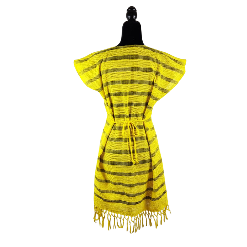 Vestido elaborado en telar de cintura, en Puebla