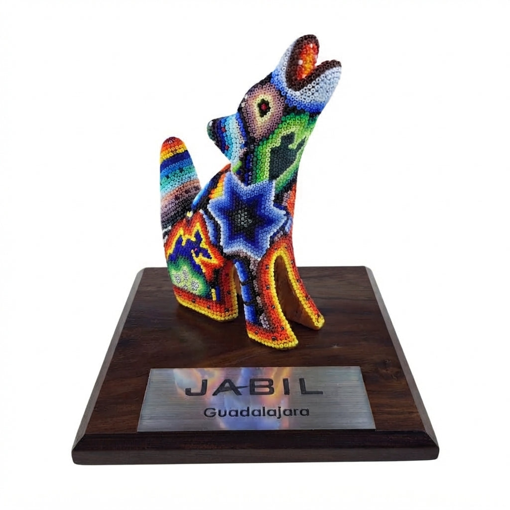 Premio Lobo Aullando en Arte Wixárika | Pieza de Lujo