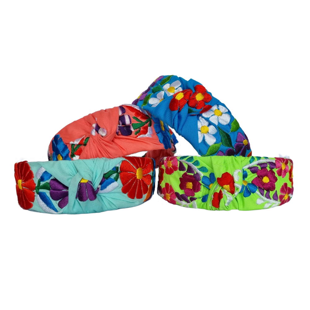 Diadema con bordado tradicional de San Gabriel Chilac Puebla
