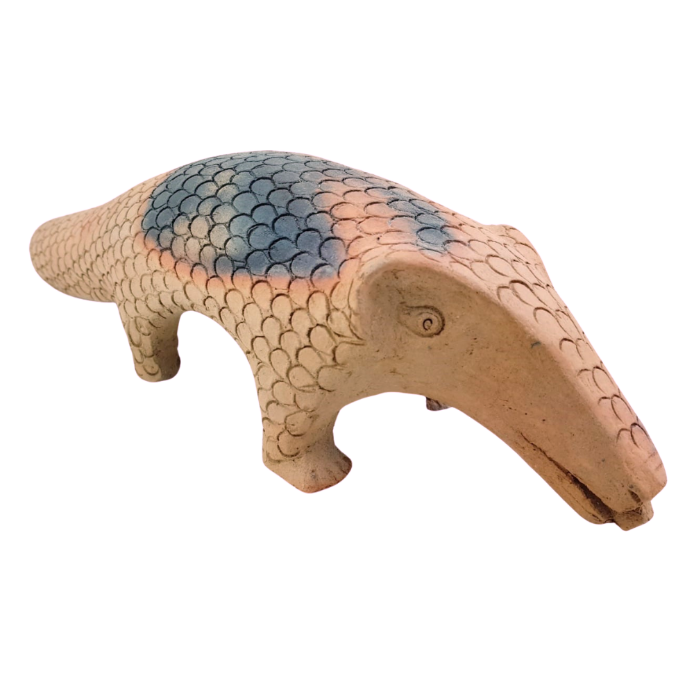 Pangolín de alfarería prehispánica