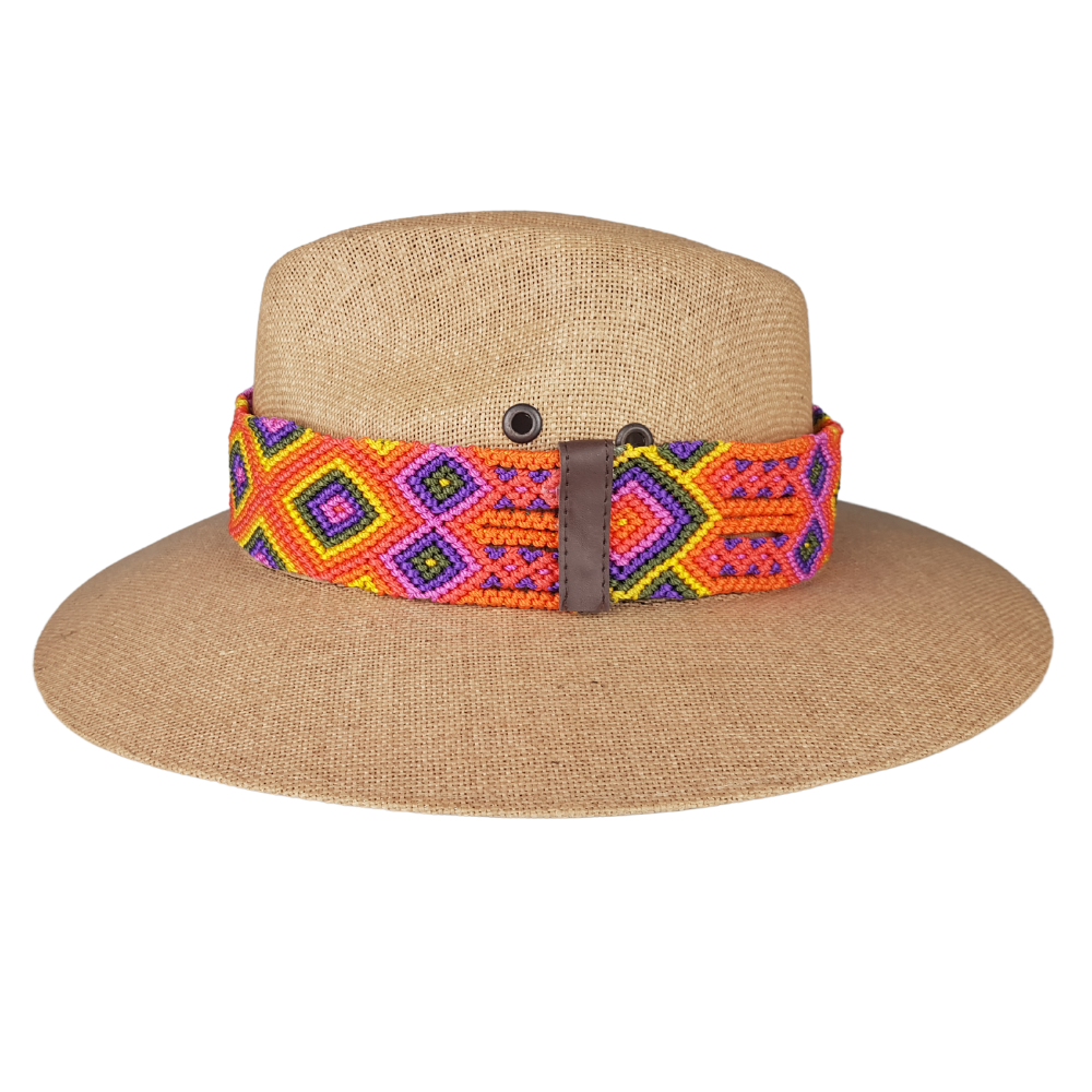 Sombrero artesanal de yute hecho en Chiapas