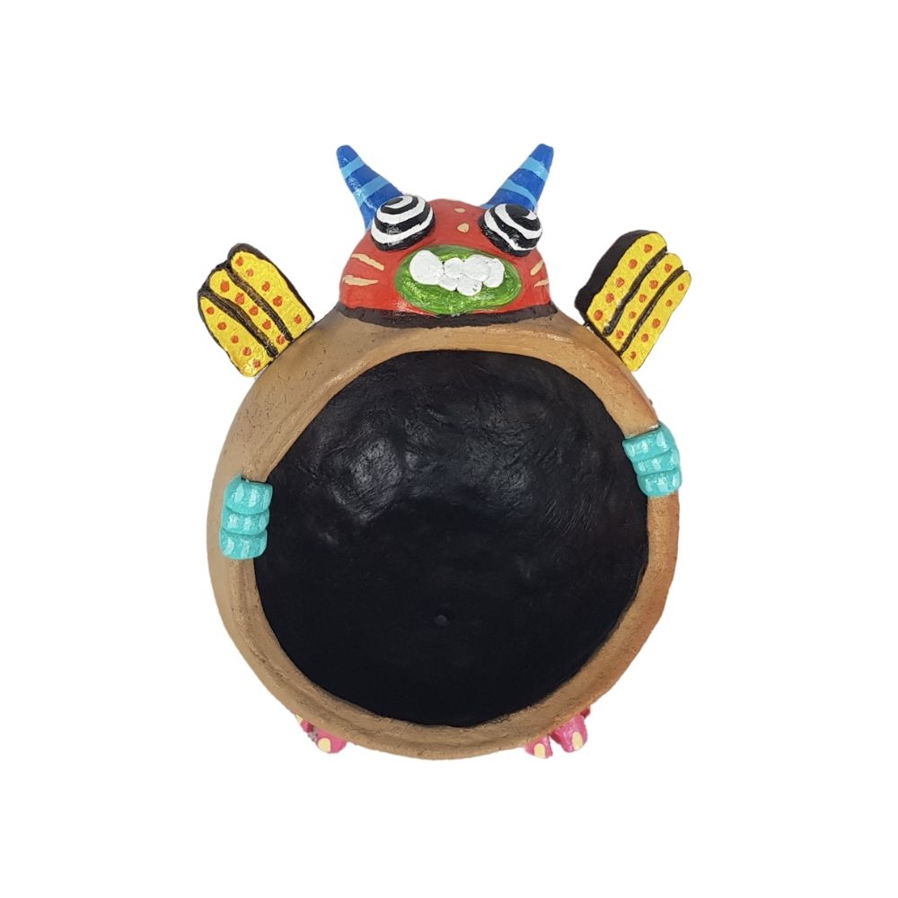 Maceta alebrije tamaño chico elaborado en barro policromado frío