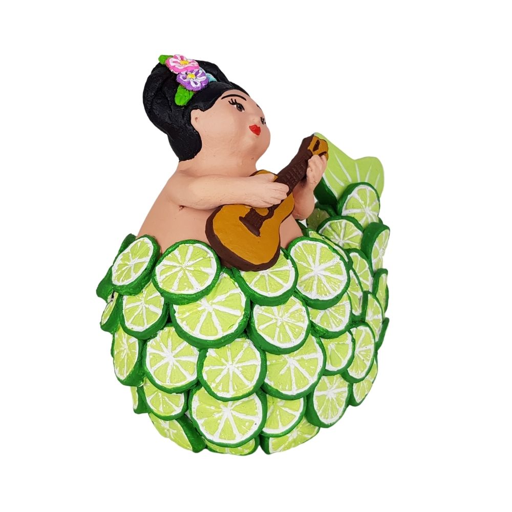 Sirena mexicana con escamas de limón, figura de barro de Tlaquepaque Jalisco