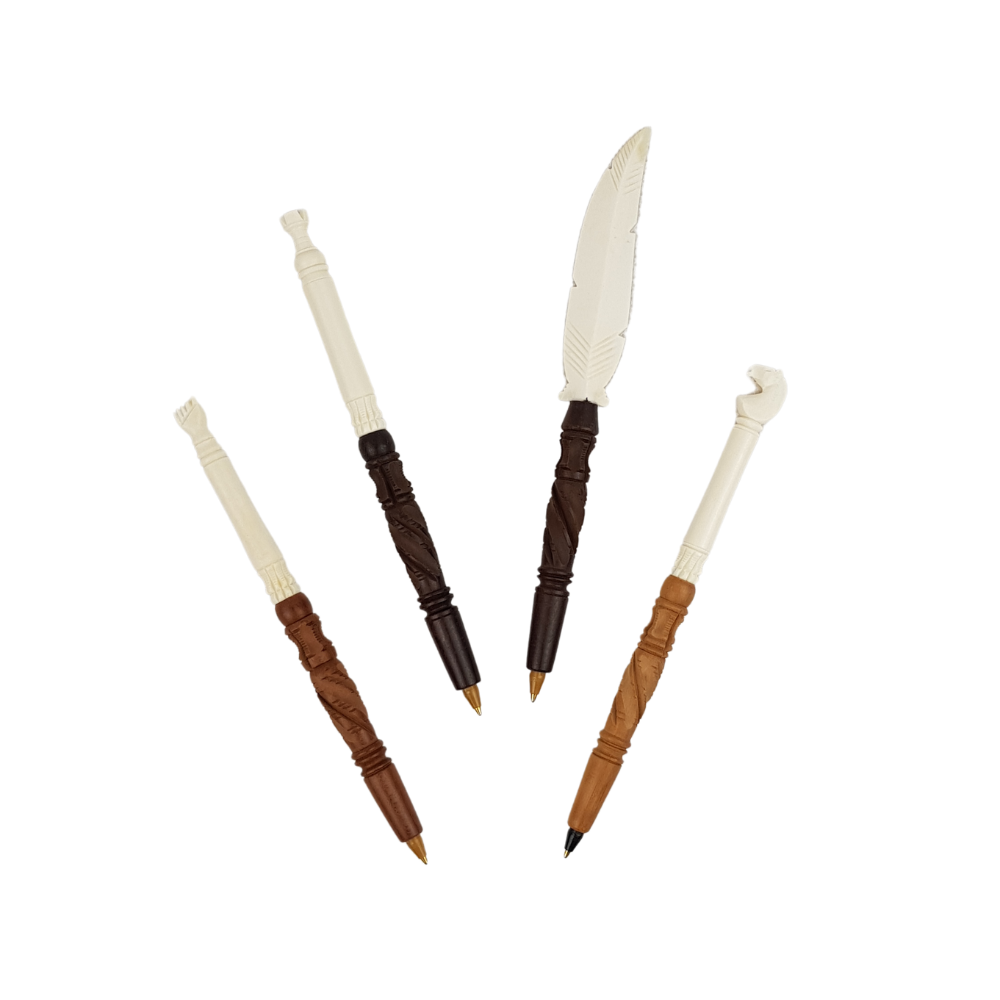 Pluma de madera con hueso de ganado tallado a mano en torno